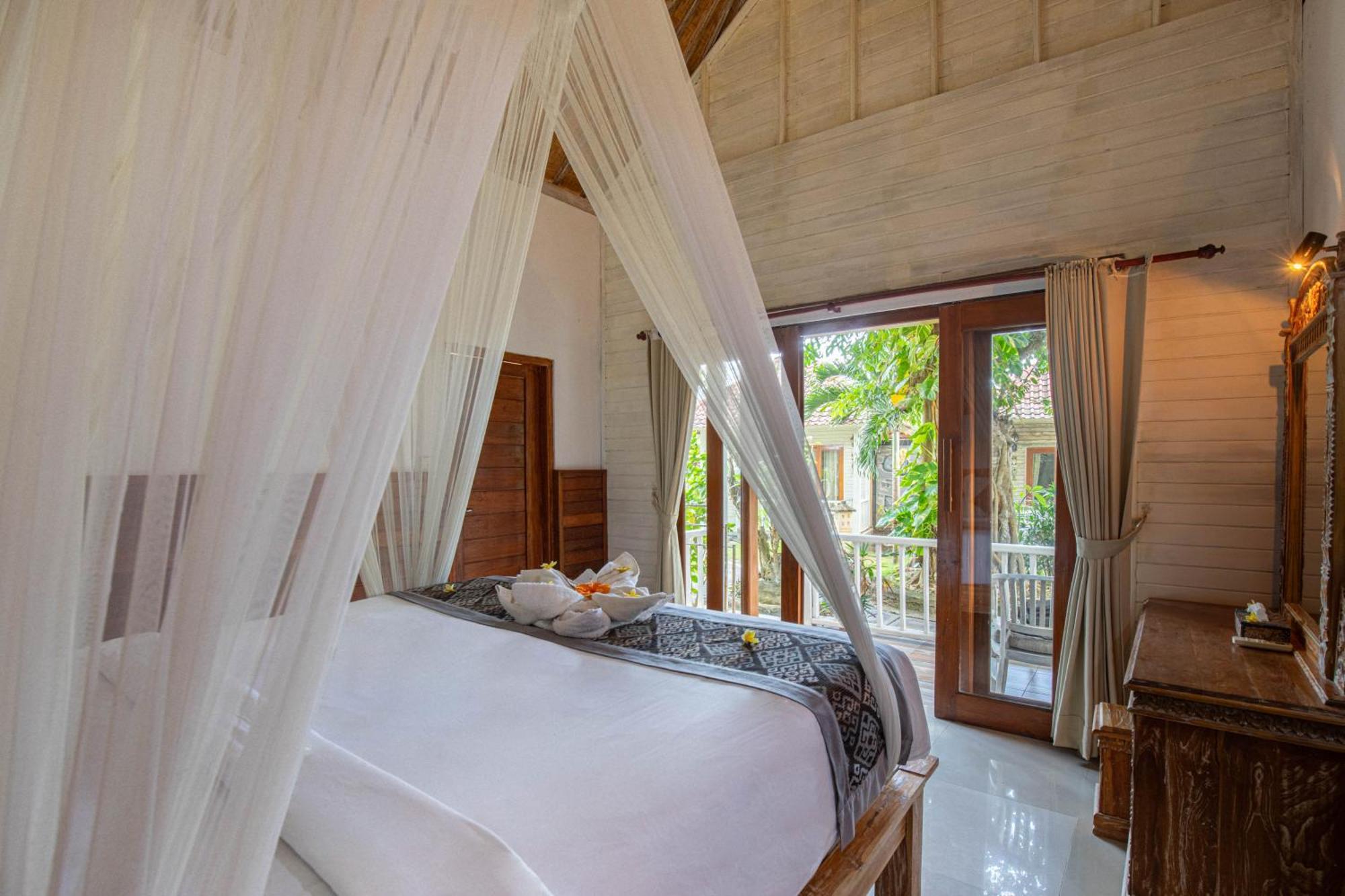 Blue Lagoon Secret Villas Lembongan Exterior foto